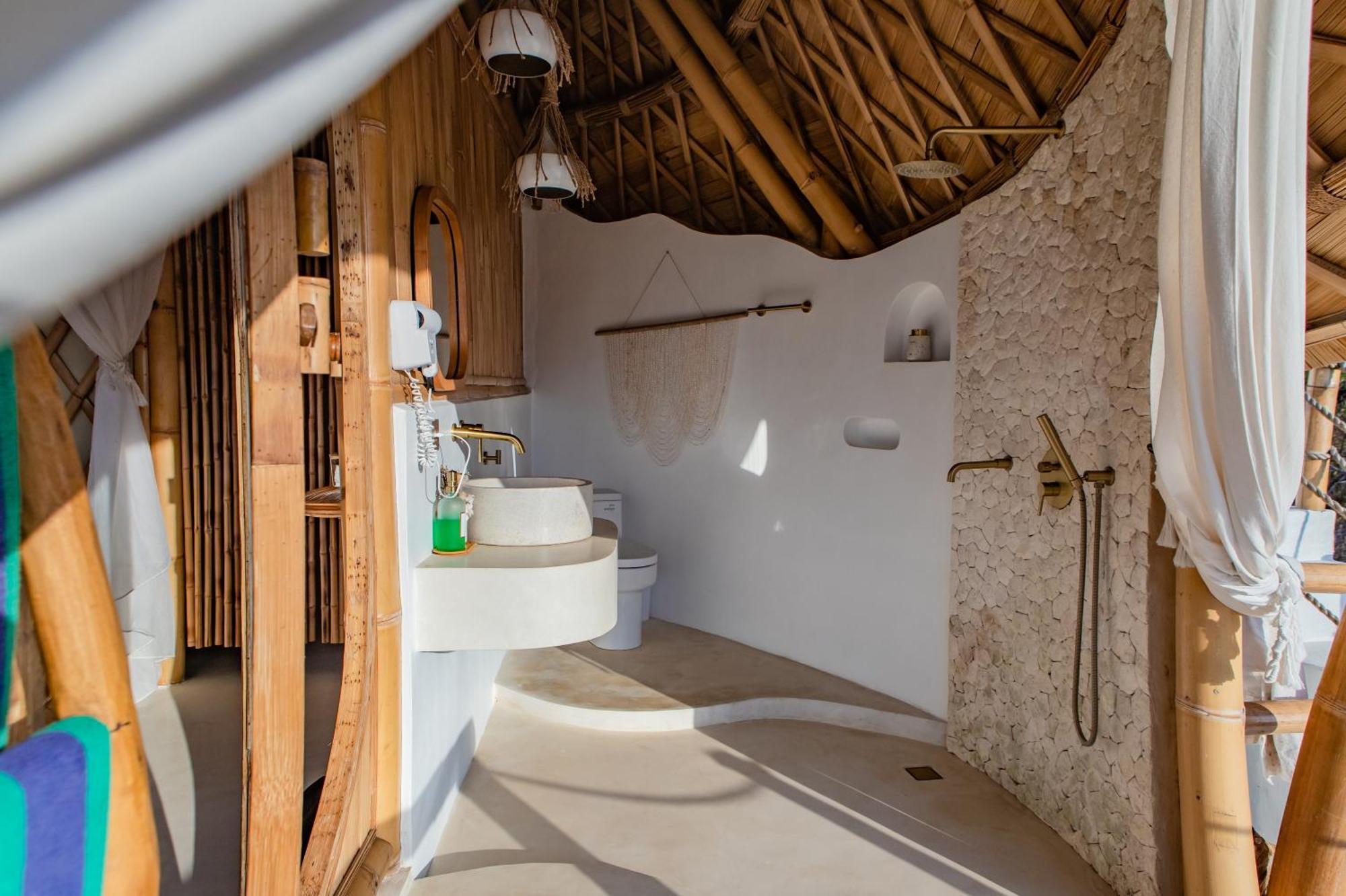 Camanta Penida - Adult Only Hotel Toyapakeh Exterior photo